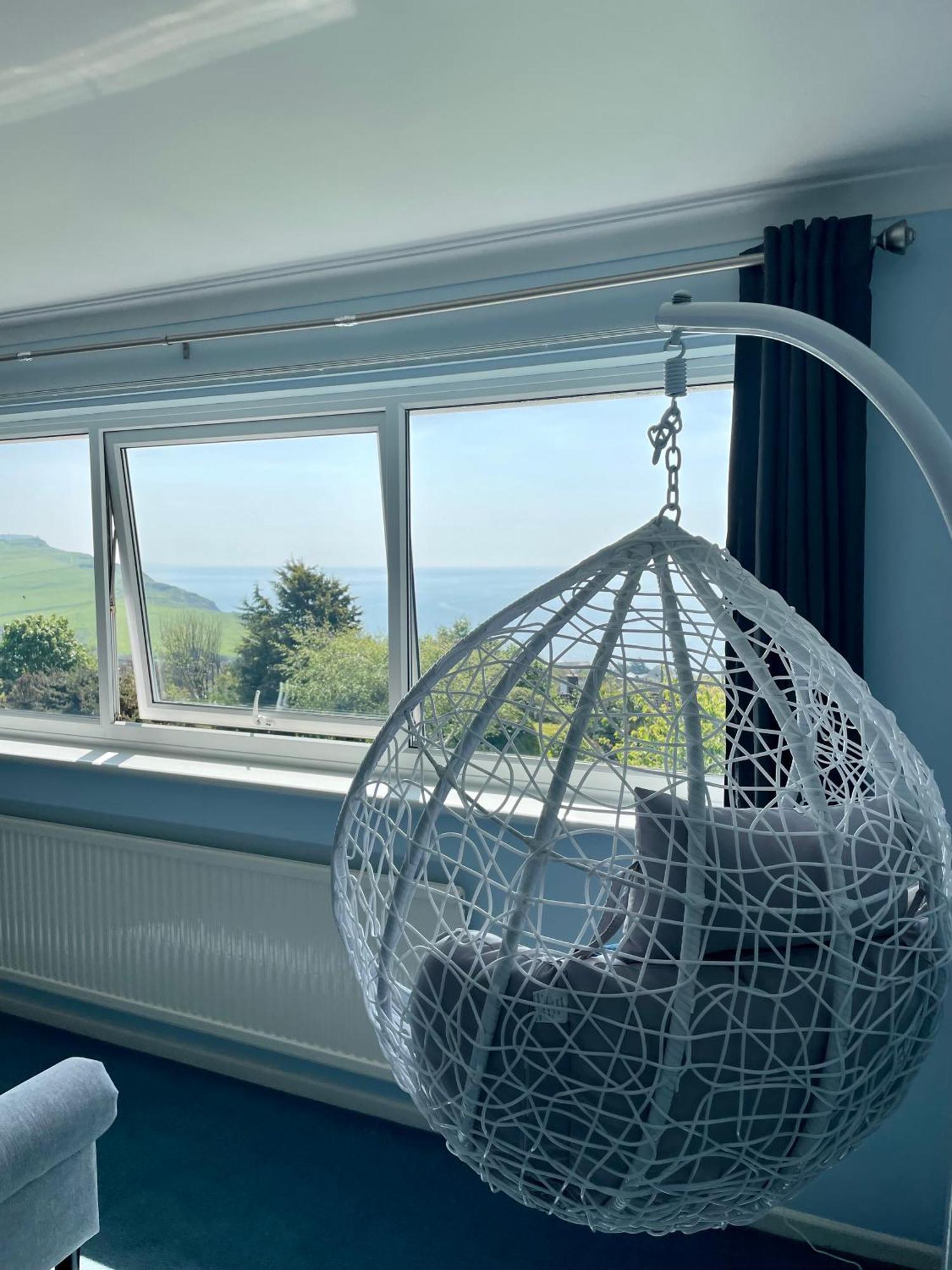Stunning Charmouth Property With Bay Views! Exterior photo